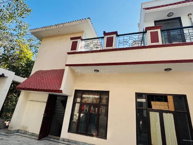 4 BHK Independent House in Sector 61 for rent Noida. The reference number is 16408180