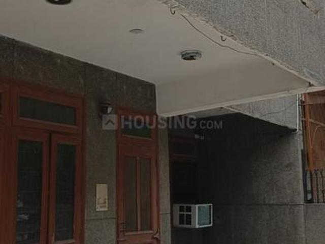 4 BHK Independent House in Sector 62 for resale Noida. The reference number is 14890744