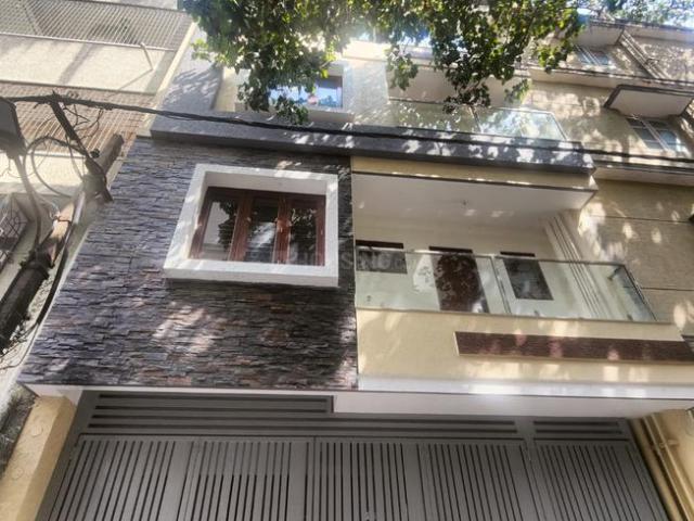 4 BHK Independent House in Shankarapuram for resale Bangalore. The reference number is 12355039