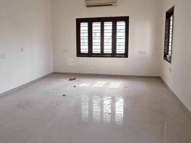 4 BHK Independent House in Shela for resale Ahmedabad. The reference number is 20601117