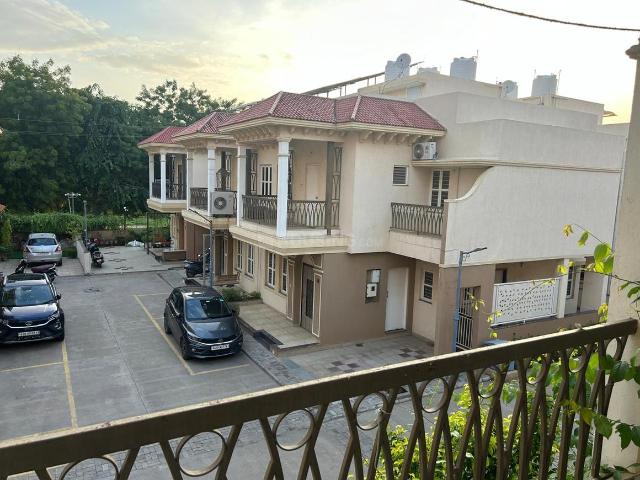 4 BHK Independent House in South Bopal for resale Ahmedabad. The reference number is 19927965