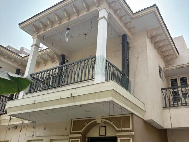 4 BHK Independent House in South Bopal for resale Ahmedabad. The reference number is 20990462