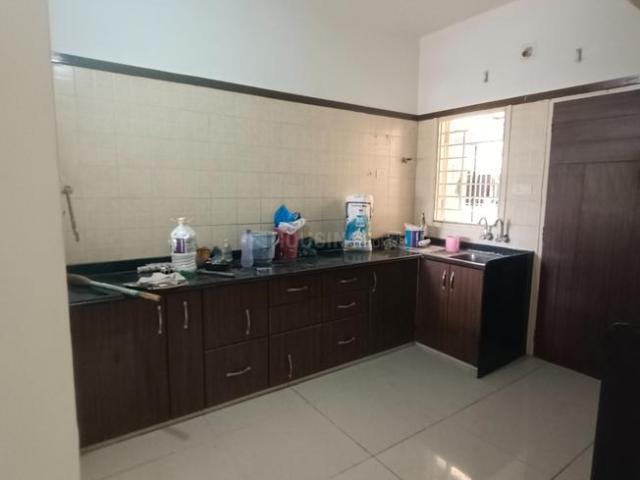 4 BHK Independent House in Sunpharma Road for rent Vadodara. The reference number is 20908019