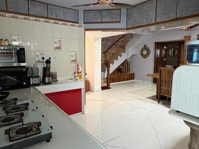 4 BHK Penthouse in Bodakdev for resale Ahmedabad. The reference number is 16655781