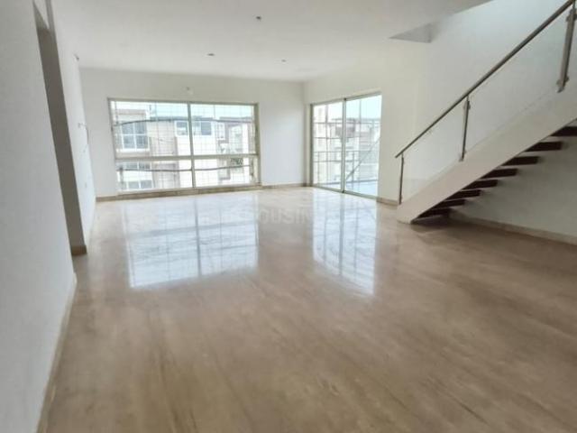 4 BHK Penthouse in Baner for resale Pune. The reference number is 20870608
