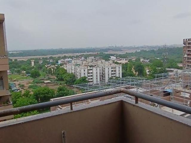 4 BHK Penthouse in Koteshwar for resale Ahmedabad. The reference number is 20957426