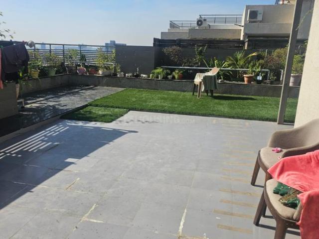 4 BHK Penthouse in Motera for resale Ahmedabad. The reference number is 18491501