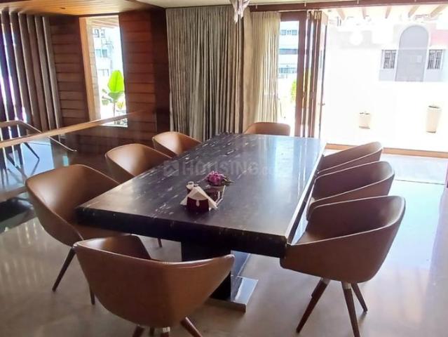 4 BHK Penthouse in Navrangpura for resale Ahmedabad. The reference number is 20385628