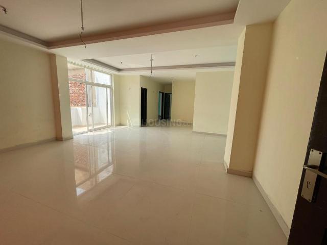 4 BHK Penthouse in Sector 45 for resale Noida. The reference number is 19690016