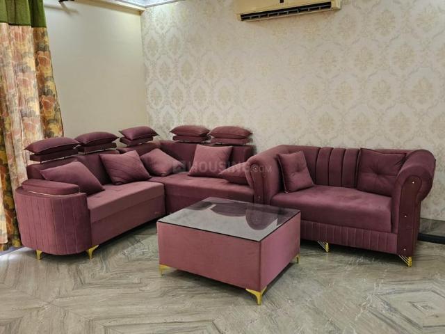 4 BHK Penthouse in Sector 76 for resale Noida. The reference number is 20578488