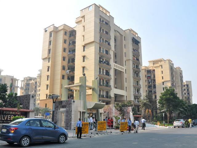 4 BHK Penthouse in Sector 93 for resale Noida. The reference number is 19337806
