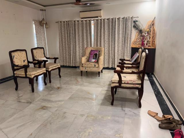 4 BHK Penthouse in Pratapgunj for resale Vadodara. The reference number is 20859810