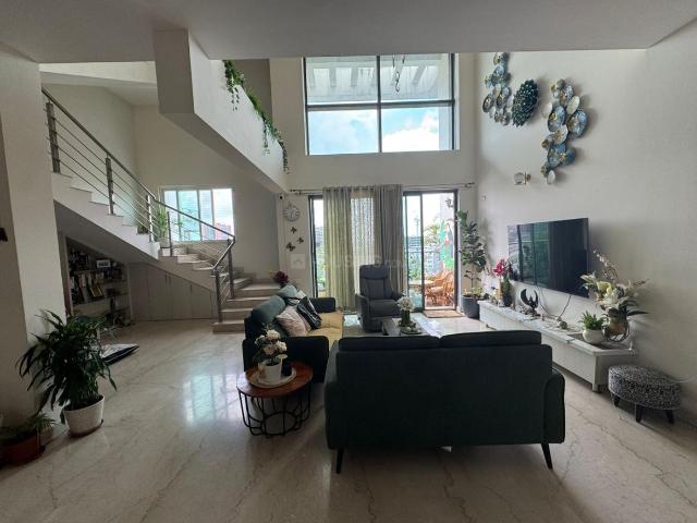 4 BHK Penthouse in Whitefield for rent Bengaluru. The reference number is 19409192