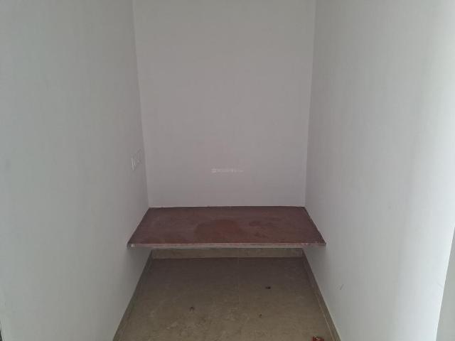 4 BHK Penthouse in Vaishno Devi Circle for rent Ahmedabad. The reference number is 20558708