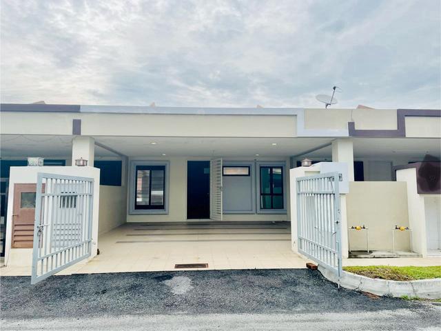 4 Bilik 22x70 Teres Setingkat Bayu Indera 2 Lukut PD Port Dickson