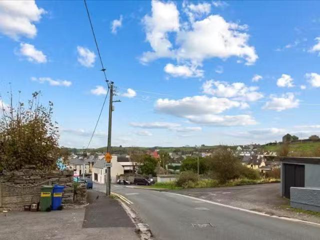 4 Bogbere Street, Ennistymon, Clare, V95 F2X7