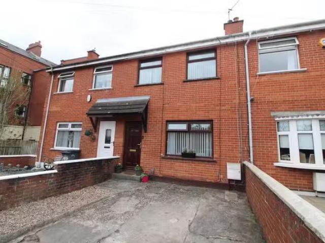 4 Brookvale Drive