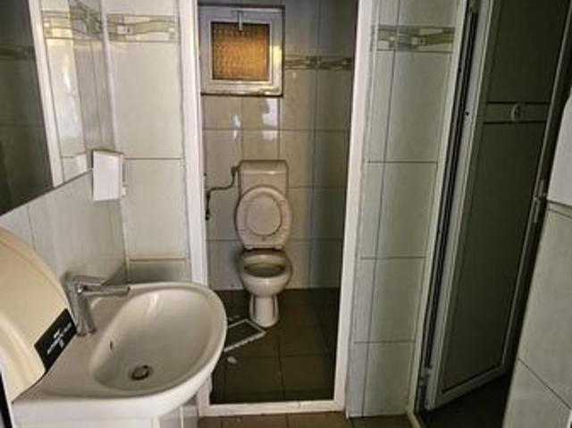 4 camere, apartament de vanzare Bacau judet, Onesti 9180 •