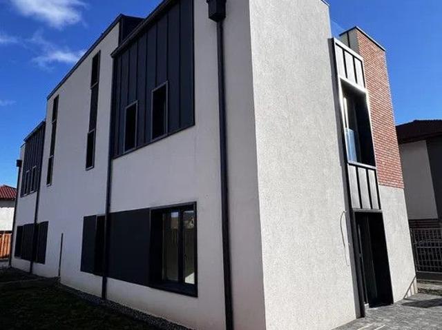 4 camere, casa de vanzare Cluj judet, Someseni 9251 •