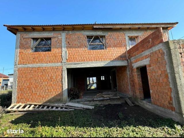 4 camere, casa de vanzare Arad judet, Vladimirescu 8990 •