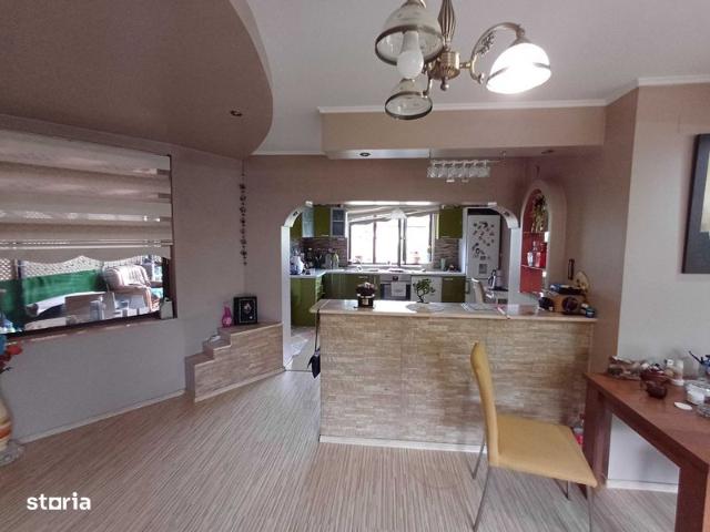 4 camere, casa de vanzare Arges judet, Mioveni 8893 •