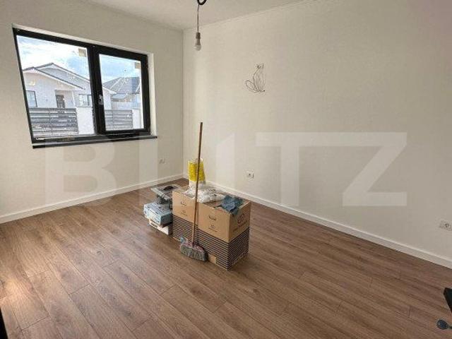 4 camere, casa de vanzare Bihor judet, Santandrei 9191 •