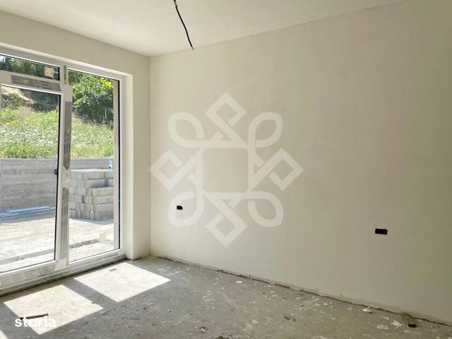 4 camere, casa de vanzare Bihor judet, Strada Adevarului 8865 •