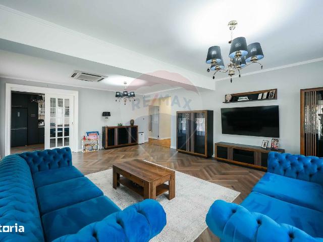 4 camere, casa de vanzare Bihor judet, Strada Caprioarei 8440 •