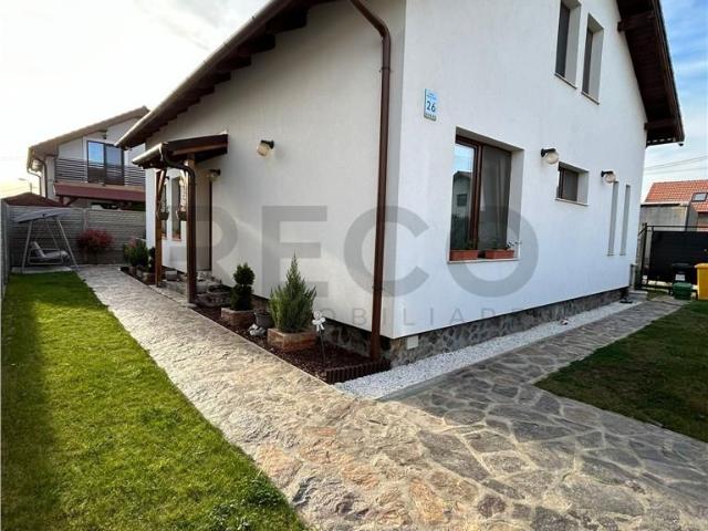 4 camere, casa de vanzare Bihor judet, Tokai 8898 •