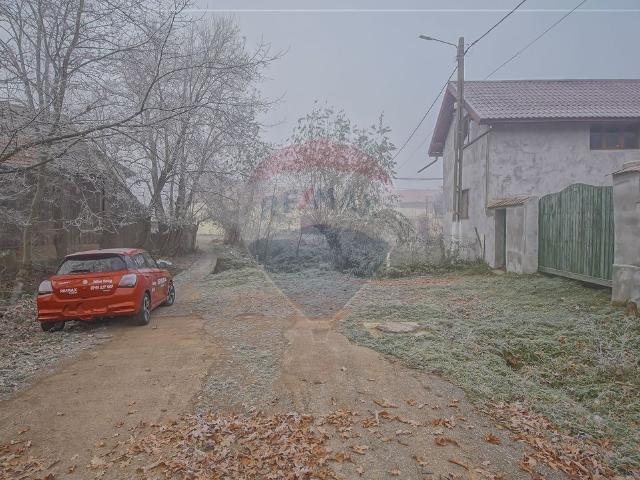 4 camere, casa de vanzare Brasov judet, Strada Laterala 9077 •