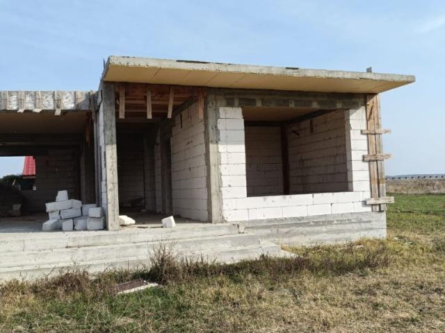 Podari, pret 55 000 euro