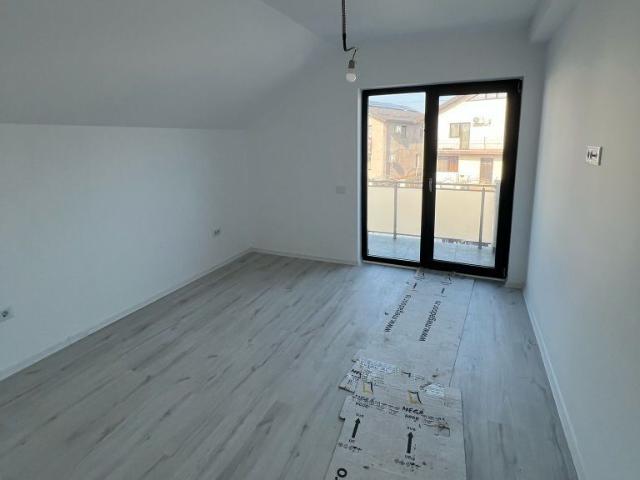 4 camere, casa de vanzare Ilfov judet, Clinceni 9238 •