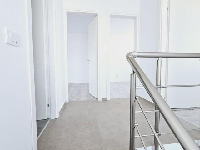 4 camere, casa de vanzare Ilfov judet, Berceni 9268 •