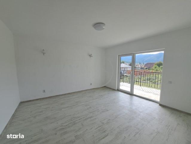 4 camere, casa de vanzare Sibiu judet, Cisnadie 8929 •