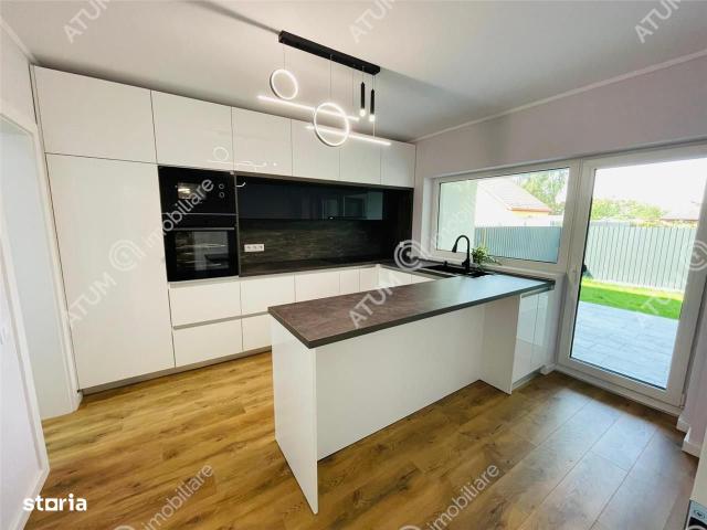4 camere, casa de vanzare Sibiu judet, Turnisor 8435 •