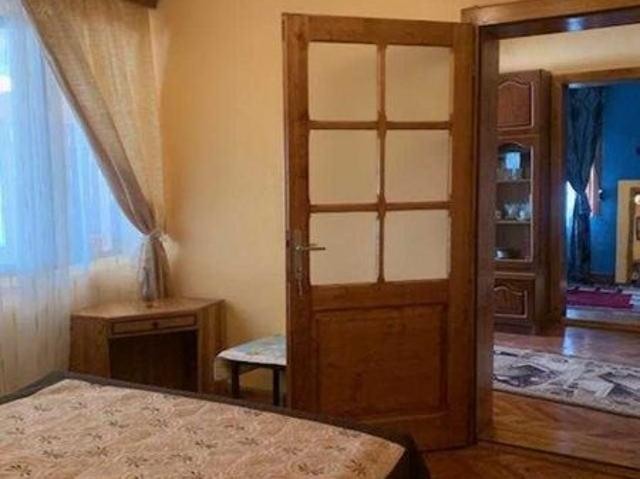 4 camere, casa de vanzare Timis judet, Lugoj 8015 •