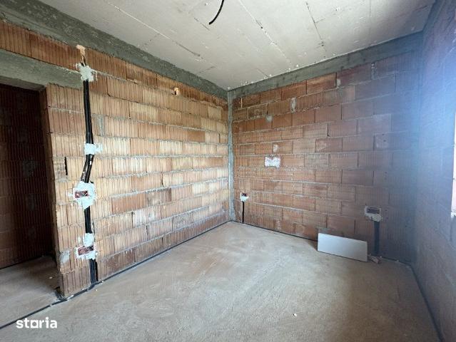 4 camere, casa de vanzare Timis judet, Sanmihaiu Roman 8578 •