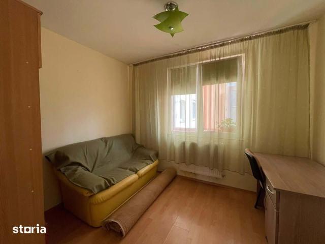 4 Camere,Centru