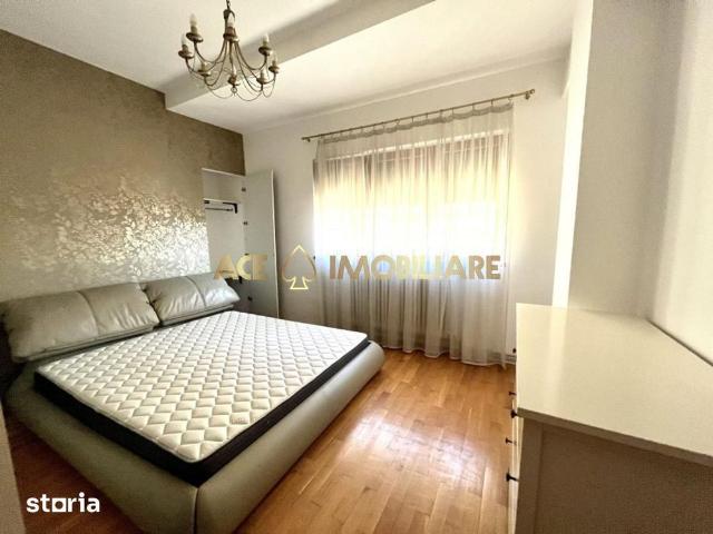 4 Camere de inchiriat | Universitate | Metrou | Centrala | 110 mp