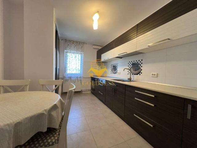 4 camere decomandate, Titulescu, Parcare, Gheorgheni, FSPAC,The Office