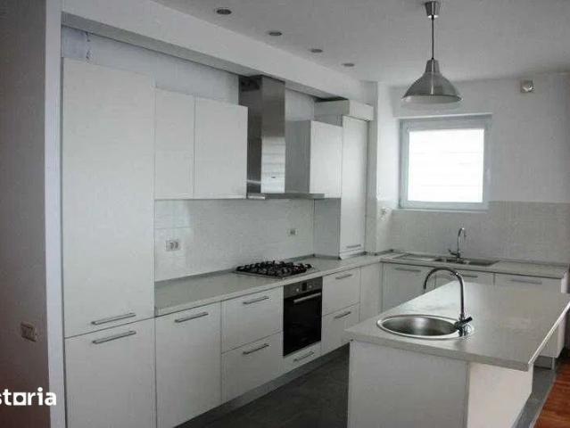4 Camere Laguna Residence cu Vedere la Lac Tei | Parcare si Boxa
