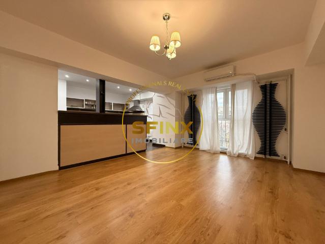 4 camere | Palatul Parlamentului | Vedere mixta Sfinx Imobiliare