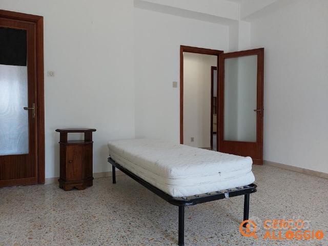 4 camere per studenti italiani ad Ancona
