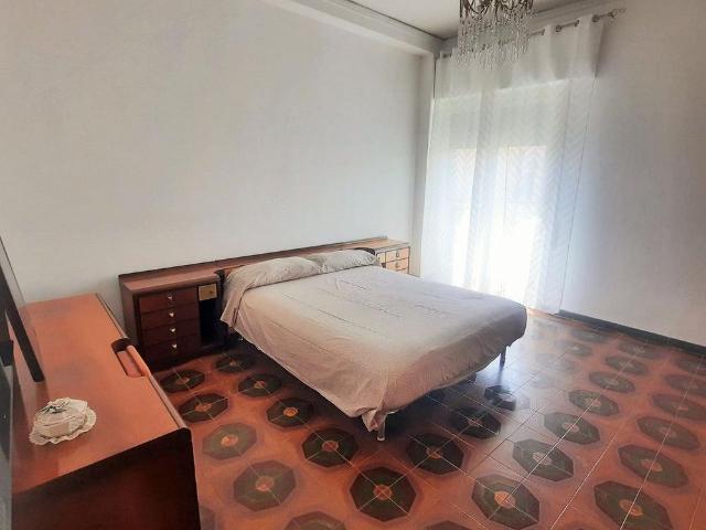 4 CAMERE PER STUDENTI / STUDENTESSE