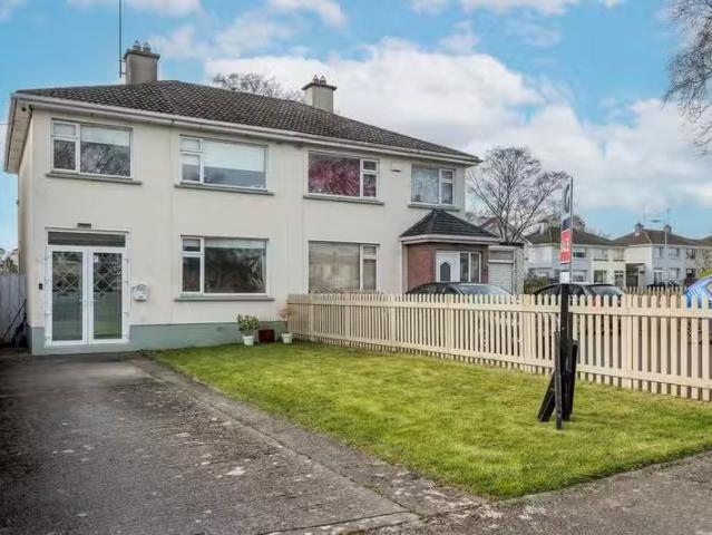 4 Castle Crescent, Ashbourne, Meath