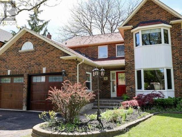4 Carriage Lane, Clarington Courtice, ON, L1E 1J9 house for sale | Listing ID E12168 | Royal LePage