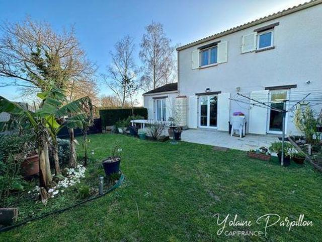 4 chambres, MONTAIGU Pays de la Loire 85600 86774233