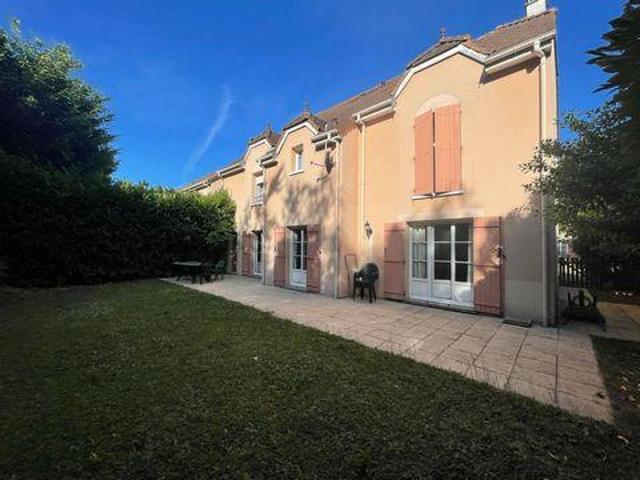 4 chambres, Cergy Île de France 95800 87733299