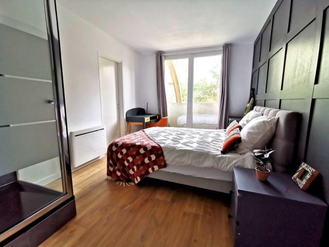 4 chambres dans superbe duplex 102m² meublé rénové
