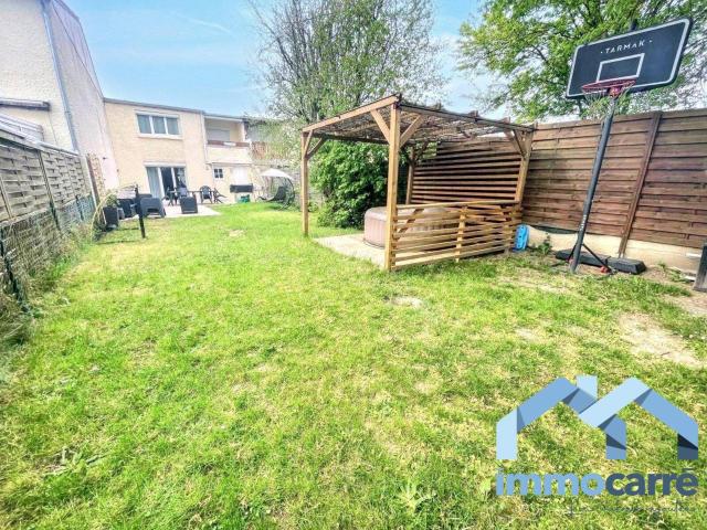 4 CHAMBRES ET BEAU JARDIN